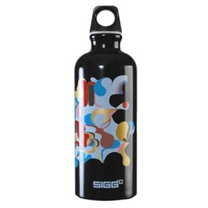 SIGG(シグ) トラベラー デザインコンペボトル 0.6L カープ