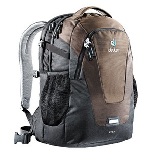 deuter（ドイター） ギガ 28L 617（ブラウン×コーヒー）