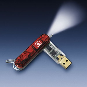 VICTORINOX(�r�N�g���m�b�N�X)�@�X�C�X�������[�E�t���C�g�@�Q�f�a