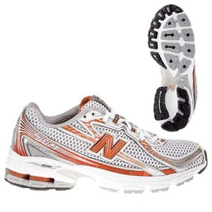 new balance（ニューバランス） PERFORMANCE TRAINING 女性用 D／23.5cm・SO（シルバー／オレンジ）