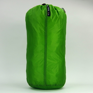 イスカ(ISUKA) Ultra Light Stuff Bag 5(ウルトラライト スタッフバッグ 5) 5L グリーン 362202 イスカ(ISUKA) Ultra Light Stuff Bag 5(ウルトラライト スタッフバッグ 5) 5L グリーン 362202
