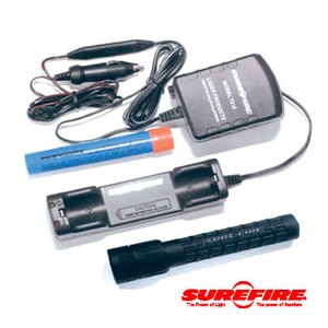 SUREFIRE(シュアファイア) シュアファイアーフラッシュライト 8NX Commander(110ルーメン・充電式タイプ) OT0118