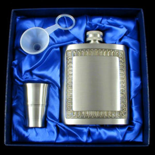 ROYAL KINNGS(ロイヤルキングス) ウイスキーフラスコ リキュールカップ付き KW3WH5 フラスコ&スキットル