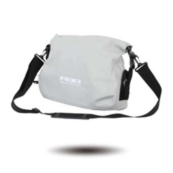 リバレイ RBB ティアドロップバック 15L 8484 ウェーダー&ブーツ収納バッグ