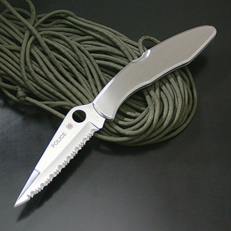 Spyderco(スパイダルコ) ポリスモデル 波刃 SA-16｜アウトドア