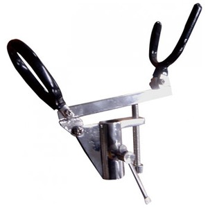 釣王（ＴＳＵＲＩＯＨ） スリム竿受 ZM011