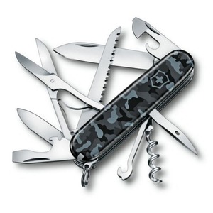 VICTORINOX(ビクトリノックス) 【国内正規品】ハントマン マルチツール 1.3713.942