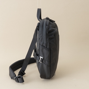 dショッピング |アークテリクス(ARCTERYX) MANTIS SLING PACK