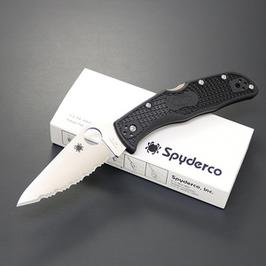【送料無料】Spyderco(スパイダルコ) エンデラ VG-10 ブラック 波刃 刃長97mm C243SBK