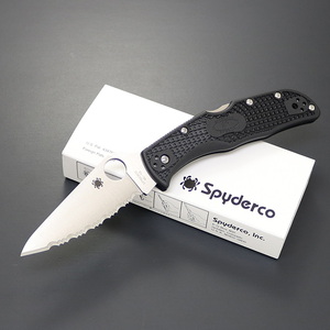 【送料無料】Spyderco(スパイダルコ) エンデラ ＶＧ-１０ ブラック 波刃 刃長９７ｍｍ C243SBK