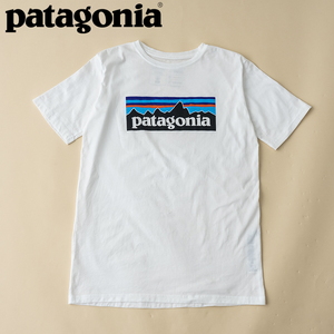 パタゴニア（patagonia） 【22春夏】ボーイズ リジェネラティブ オーガニック サーティファイド コットンP-6ロゴ Tシャツ 62163