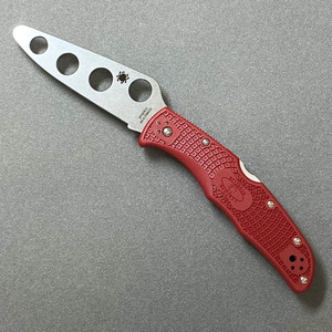 【送料無料】Spyderco(スパイダルコ) エンデューラ4 トレーナー C10TR