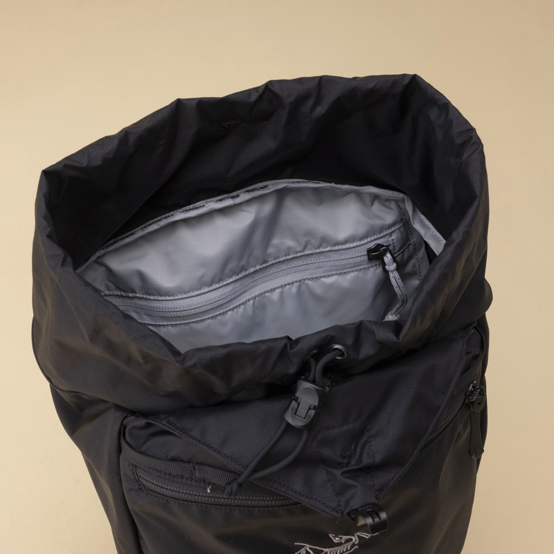 アークテリクス(ARCTERYX) HELIAD 10 BACKPACK(ヒリアド 10 バック