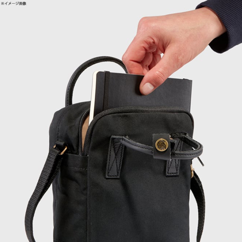 FJALL RAVEN(フェールラーベン) Kanken No 2 Black Sling(カンケン No