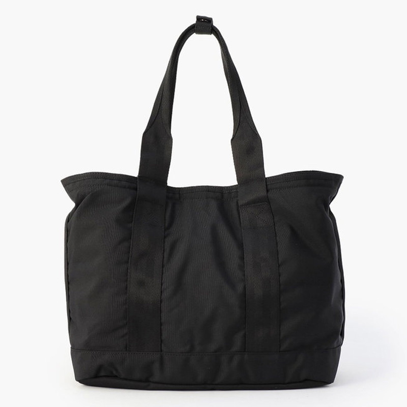 BRIEFING(ブリーフィング) DISCRETE TOTE M MW GENII BRA233T24