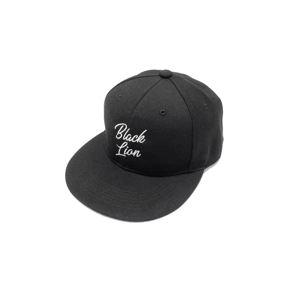 BLACK LION(ブラックライオン) BLACKLION new LOGO FLAT CAP   帽子&紫外線対策グッズ