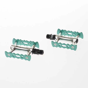 BIANCHI(ビアンキ) フラットペダルA JPPPC089BC-N