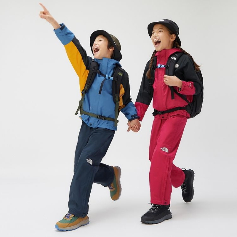 紺×赤 THE NORTH FACE アウトドアウェア ザ・ノース・フェイス 23春夏 K Wuros Trek LT Jacket(ウーロストレックライトジャケット)キッズ 150cm ブラック(K)