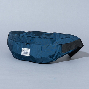 【送料無料】Lowe alpine(ロウアルパイン) 【25春夏】Adventurer Hip Bag Free Navy 21S-LA-02 【送料無料】Lowe alpine(ロウアルパイン) 【25春夏】Adventurer Hip Bag Free Navy 21S-LA-02