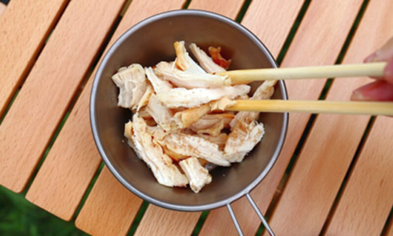 「薫る 燻製醤油」「薫る 燻製塩」