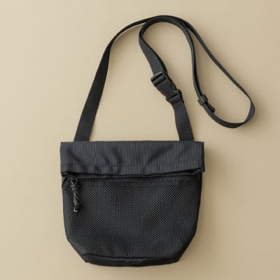 Hilander（ハイランダー） フラップメッシュショルダー