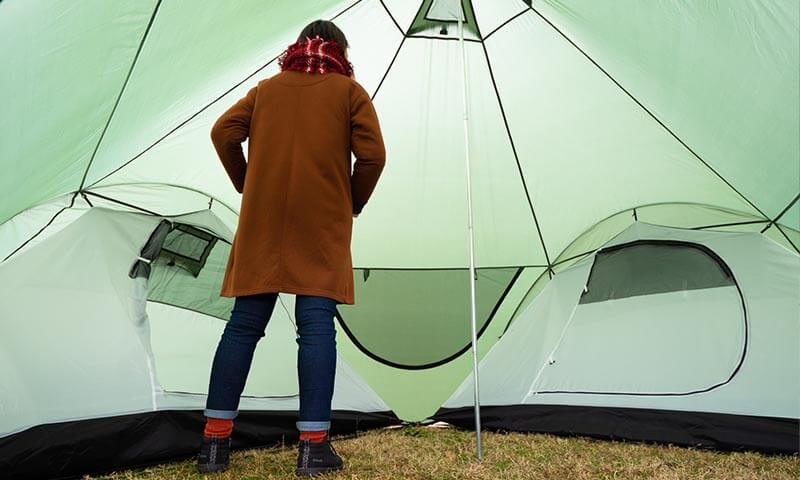 4人でも十分使える広い室内