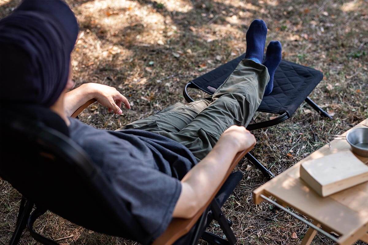 お客様の声から生まれた専用オットマン