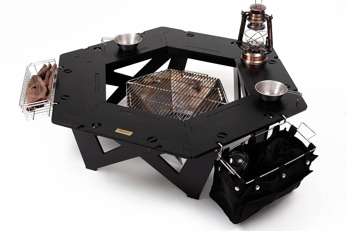 みんなの団欒を楽しくするヘキサゴン型テーブル「LIGHT」